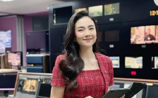 Trước khi công bố chuyện ly hôn, MC Mai Ngọc đã để lộ nhiều dấu hiệu rạn nứt?