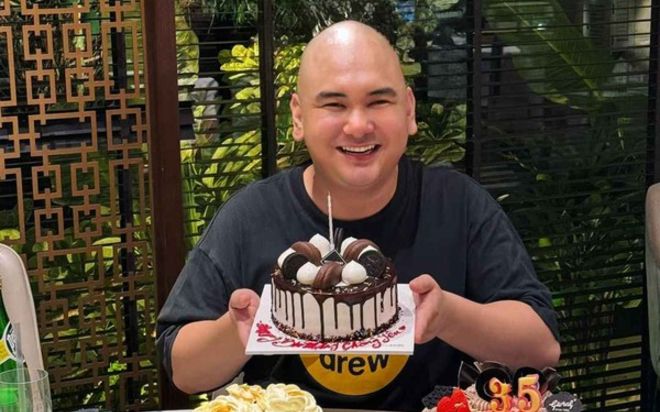 Xemesis bất ngờ xuống tóc, Xoài Non có phản ứng gây sốc