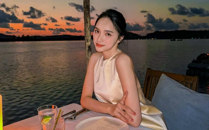 Sợ bị cắt trợ cấp 50 triệu/ tháng, Hương Giang đính chính tình trạng yêu đương