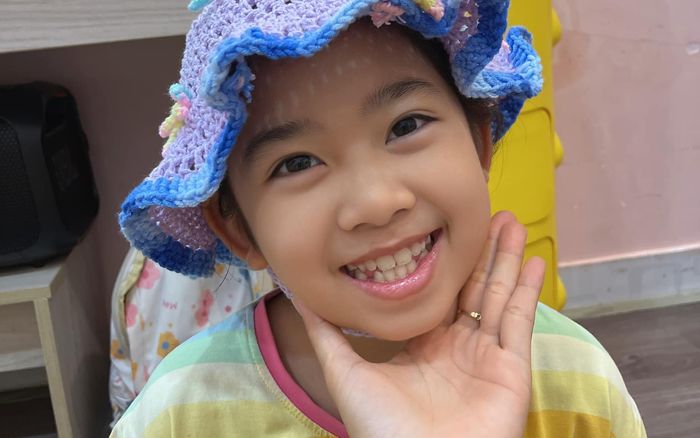 Bảo mẫu tiết lộ tính cách thật của con gái cố diễn viên Mai Phương