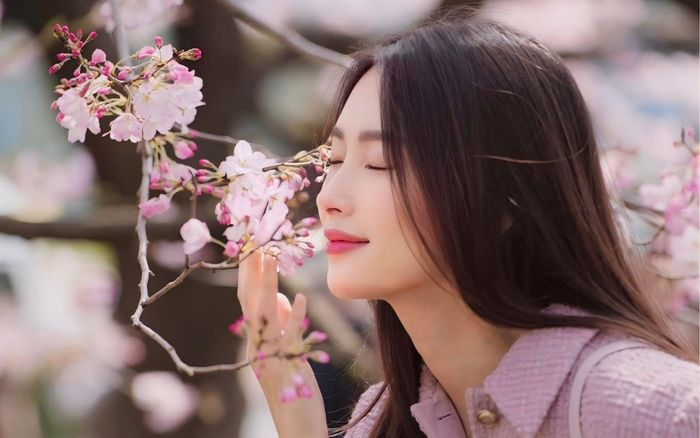 Visual của Đặng Thu Thảo ở Nhật: Xứng danh 'thần tiên tỷ tỷ'