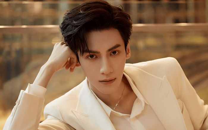 Tranh của La Vân Hi được treo ở chùa, lý do đằng sau khiến ai cũng nể