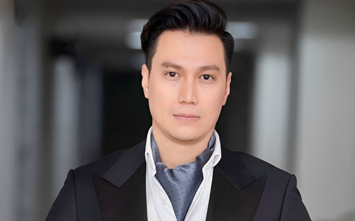 Tình tin đồn khoe bụng bầu vượt mặt, phản ứng của Việt Anh mới gây bão