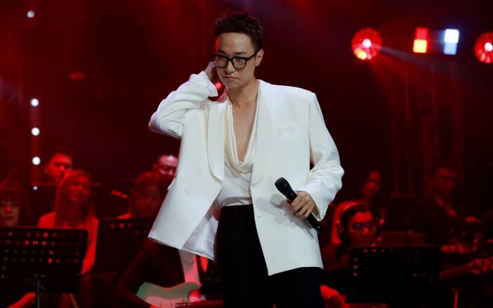 Hà An Huy hát ca khúc tỷ view, trình 'giọng gió' khiến ai cũng gục ngã