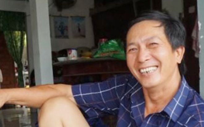 Trúng độc đắc hơn 6 tỷ đồng, người đàn ông liền chia hết cho 30 người thân, cho người bán hơn 1 tỷ