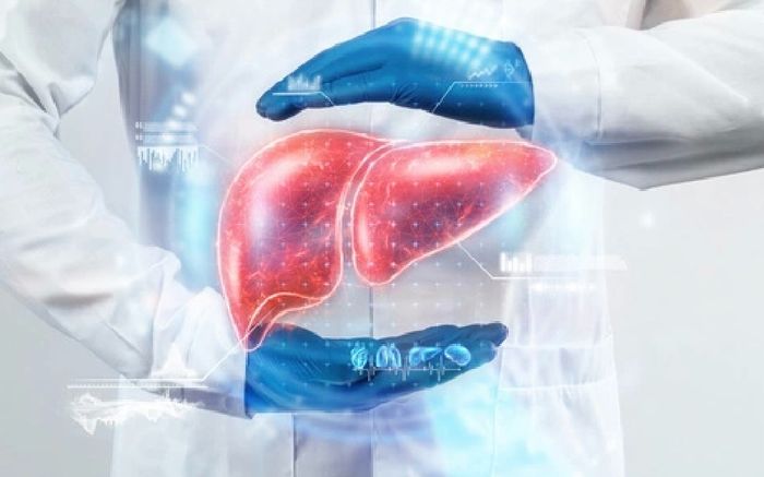 Người có gan xấu thường có 5 bất thường này trên bàn chân