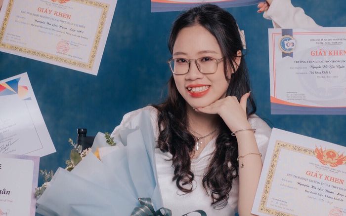 Thủ khoa trường Đoàn Thị Điểm giành 3 học bổng vào đại học