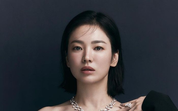 Song Hye Kyo làm lại một điều sau nhiều năm, 'nữ hoàng' đã tuyên bố sẽ trở lại đường đua