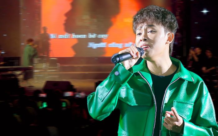 Hồ Văn Cường hát karaoke cùng hàng trăm người hâm mộ trong đêm nhạc