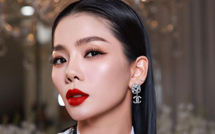 Lệ Quyên tiết lộ mối quan hệ hiện tại với Hồ Ngọc Hà không như khán giả hay nghĩ?