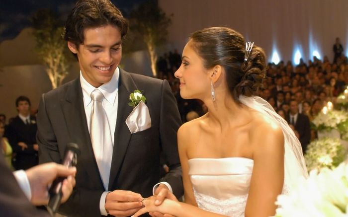 Ngôi sao nổi tiếng bị nữ người mẫu ly hôn vì quá tốt, không ngoại tình: Danh tính ai cũng biết!