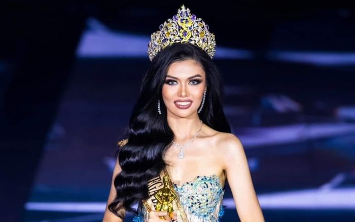 Tân Hoa hậu Hòa bình Indonesia lộ diện: Ngoại hình không bằng người tiền nhiệm