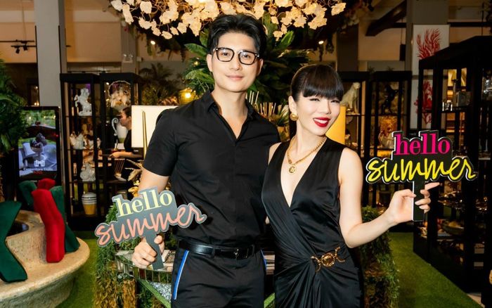 Lệ Quyên 'hack tuổi' như gái đôi mươi khi ở bên cạnh Lâm Bảo Châu