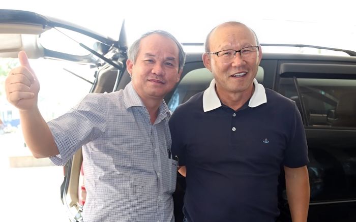 HLV Park Hang Seo vừa 'bắt tay' bầu Đức làm việc lớn cho bóng đá Việt Nam