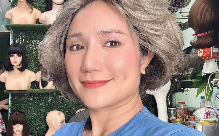 Diện mạo của Cát Tường khi bạc trắng cả đầu