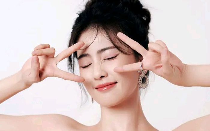 Bạch Lộc quyết lấy lại hình tượng sau khi bị dìm không thương tiếc