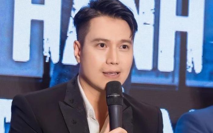 Việt Anh hãnh diện khoe thành tựu để đời, tuyên bố chỉ còn thiếu tình yêu ở tuổi 42