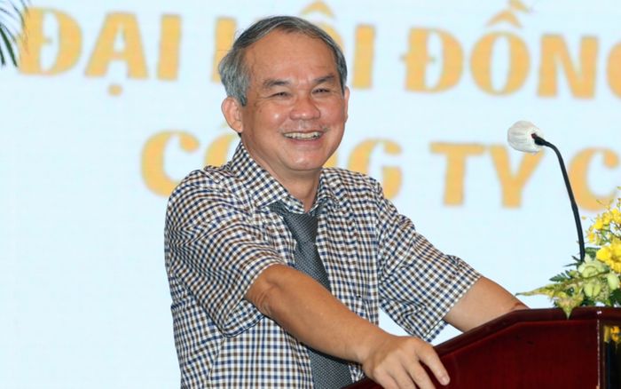 'Bầu Đức nói tôi mê quá thì chơi thôi, phải sống với lũ… Chết không?'