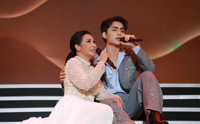 Phương Thanh song ca với MONO, tiết lộ hát lỡ nhịp vì một lý do