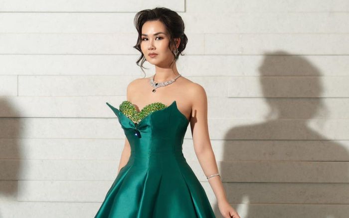 Đang mang thai con thứ hai, Võ Hạ Trâm đề cập chuyện sang nước ngoài biểu diễn