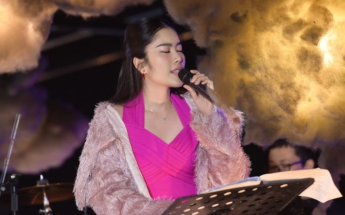 Nam Em có động thái khiến fan mong chờ