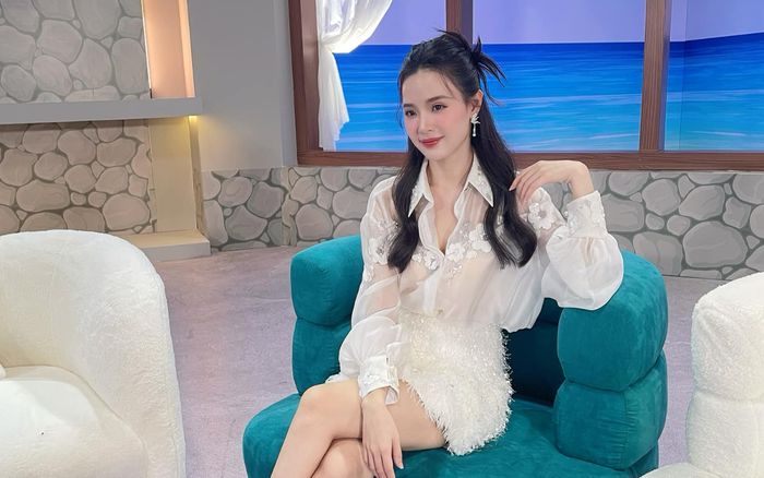 Midu lên tiếng về tin đồn có bầu trước lễ cưới