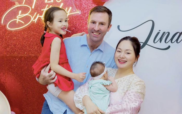 Nữ diễn viên từng gặp dấu hiệu nguy hiểm khi mang thai lần hai