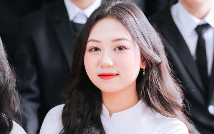 Năm ngoái còn đang nộp học bạ, năm nay đã thành sinh viên ĐH top, 2K5 chia sẻ bí kíp chinh phục ĐH