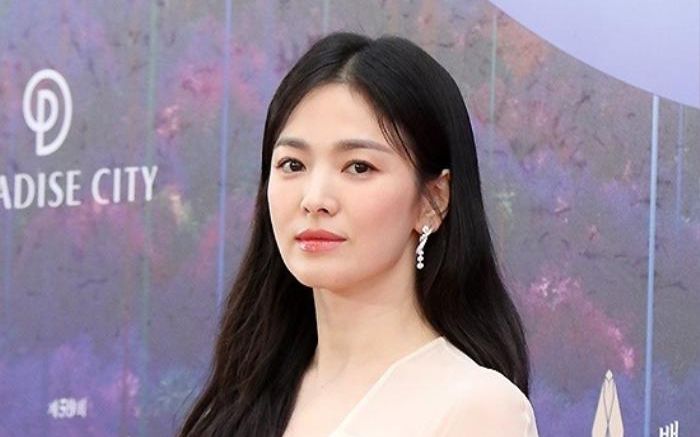Song Hye Kyo trở lại đầy hoành tráng với danh hiệu Thị hậu, fan háo hức chờ ngày lịch sử lặp lại