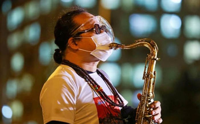 Sức khoẻ của nghệ sĩ saxophone Trần Mạnh Tuấn sau phẫu thuật ra sao?