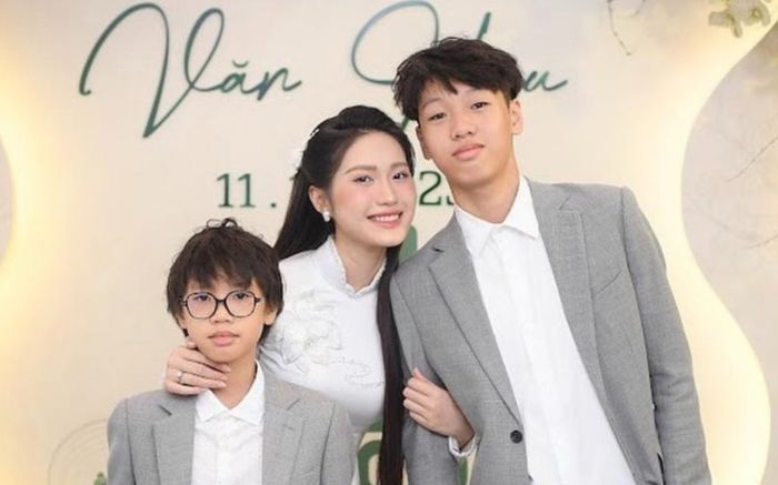 Doãn Hải My nghiêm khắc với em trai, mẹ ruột có phản ứng chú ý