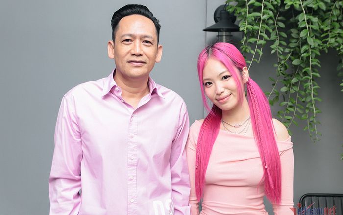 Nữ ca sĩ tiết lộ từng bị bạn bè xa lánh vì là con gái Duy Mạnh