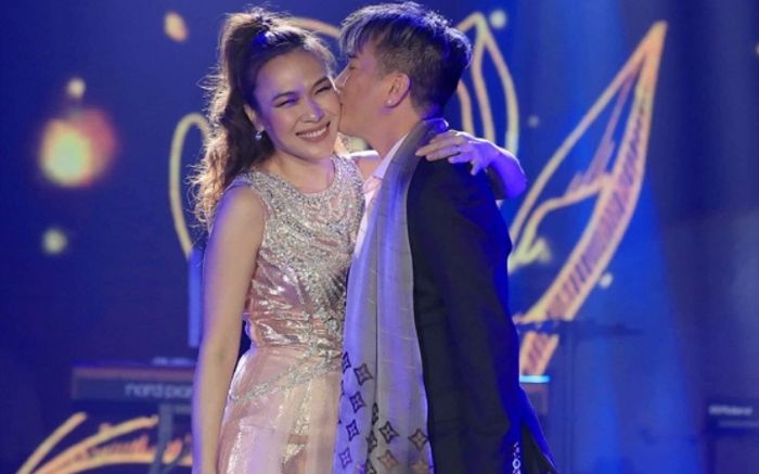 Đàm Vĩnh Hưng gọi Mỹ Tâm bằng 'bé', hỏi một câu khiến ai cũng tò mò