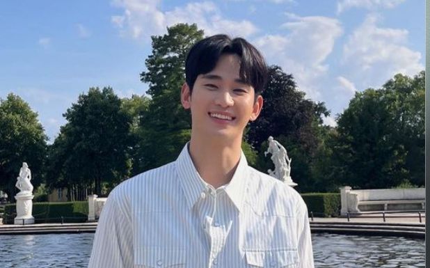 Nam diễn viên đình đám nói về tin đồn hẹn hò bạn gái kém 7 tuổi