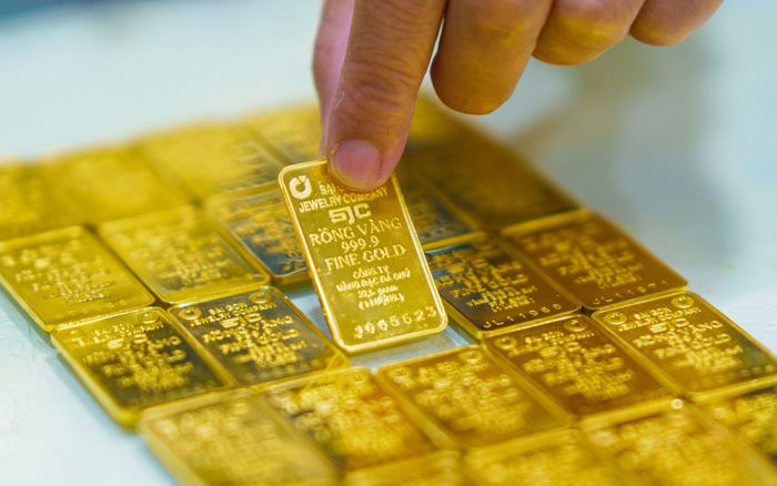 Giá vàng hôm nay (12/6): Vàng trong nước chờ tín hiệu mới