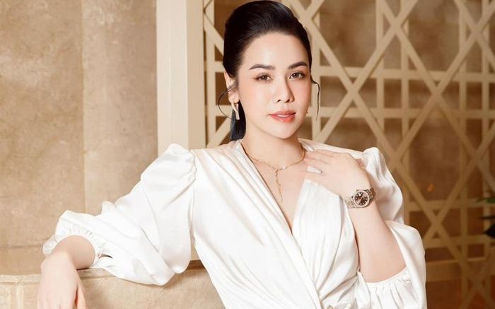 Nhật Kim Anh phản ứng khi bị khán giả rủ đi nhà nghỉ