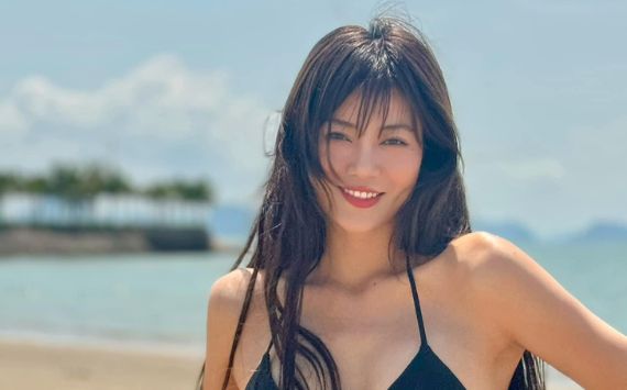 Thanh Hương tự tin thả dáng với đồ bơi sau khi thay đổi một bộ phận trên cơ thể