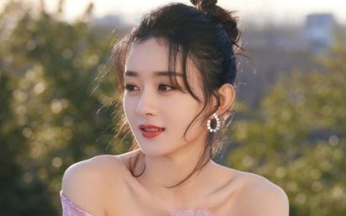 Triệu Lệ Dĩnh lần đầu nhắc về chồng cũ sau thời gian dài ly hôn, hé lộ tình cảm thực khiến khán giả sốc