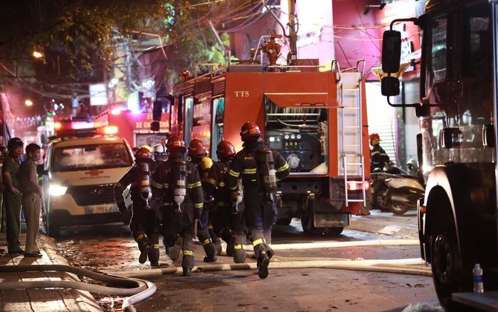 Nỗi ám ảnh của cảnh sát cứu hỏa khi tiếp cận hiện trường vụ cháy ở Định Công Hạ