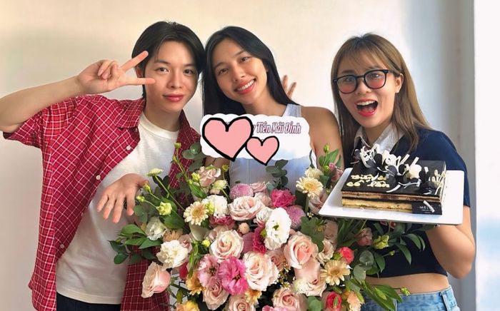 Hoa hậu Thuỳ Tiên đón sinh nhật sớm 2 tháng với người đặc biệt