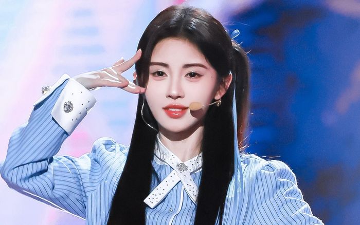 Cúc Tịnh Y bị công ty quản lý chèn ép, hơn 10 năm vẫn không phát triển sự nghiệp