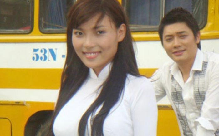 Thuý Diễm khoe ảnh thuở ấu thơ, dân tình phát hiện điểm trùng hợp