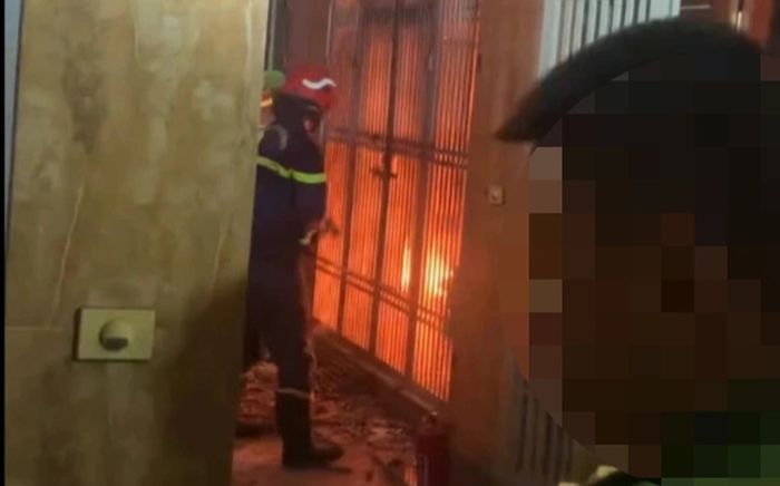 Lại cháy tại căn nhà 5 tầng ở Hà Nội