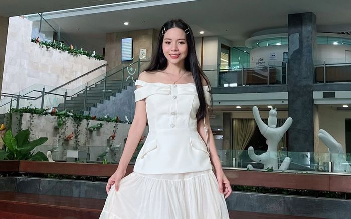 Nữ ca sĩ nổi tiếng được tìm thấy trong xe hơi sau nhiều ngày mất tích