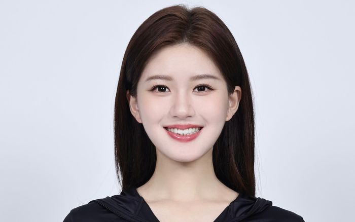 Triệu Lộ Tư âm thầm lập thành tích khủng, xứng danh hoa đán hàng đầu lứa 95