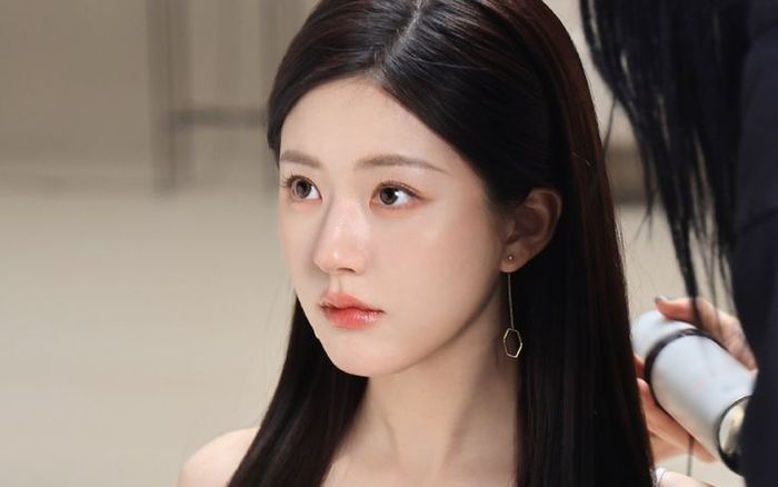 Triệu Lộ Tư nhận tin vui lớn sau nhiều năm làm nghề, Bạch Lộc giờ chỉ còn là cái tên