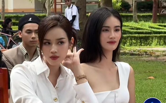 Hoa hậu Đỗ Thị Hà 'chặt đẹp' Ý Nhi khi cùng ngồi ghế nóng