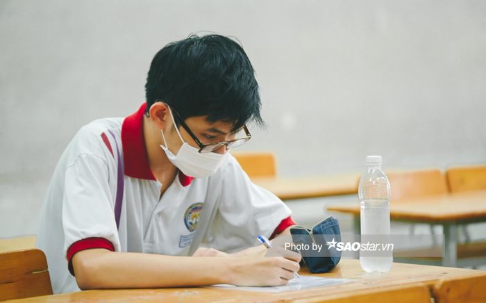 Sáng nay (27/6), hơn 1 triệu thí sinh làm bài thi Ngữ văn kỳ thi tốt nghiệp THPT 2024