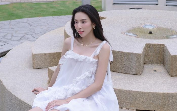 Mẹ Thùy Tiên 'khoe' nhan sắc tựa Hoa hậu