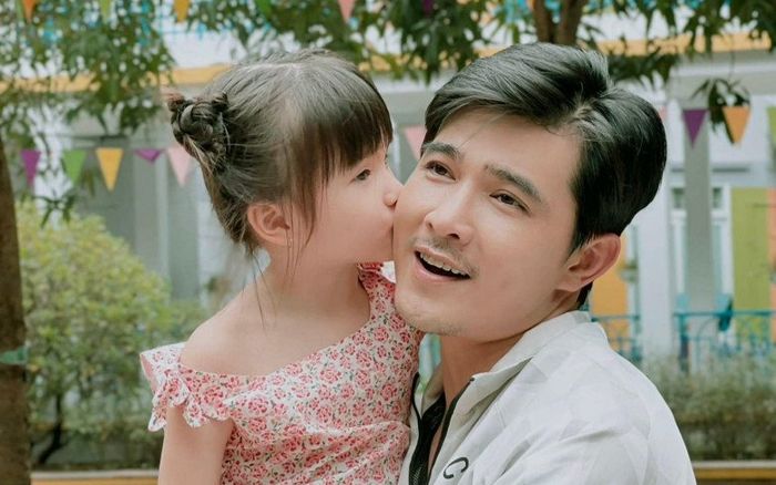 Mẹ ruột con gái Quang Sự bất ngờ lộ diện, hóa ra cũng từng xuất hiện trong Trạm cứu hộ trái tim